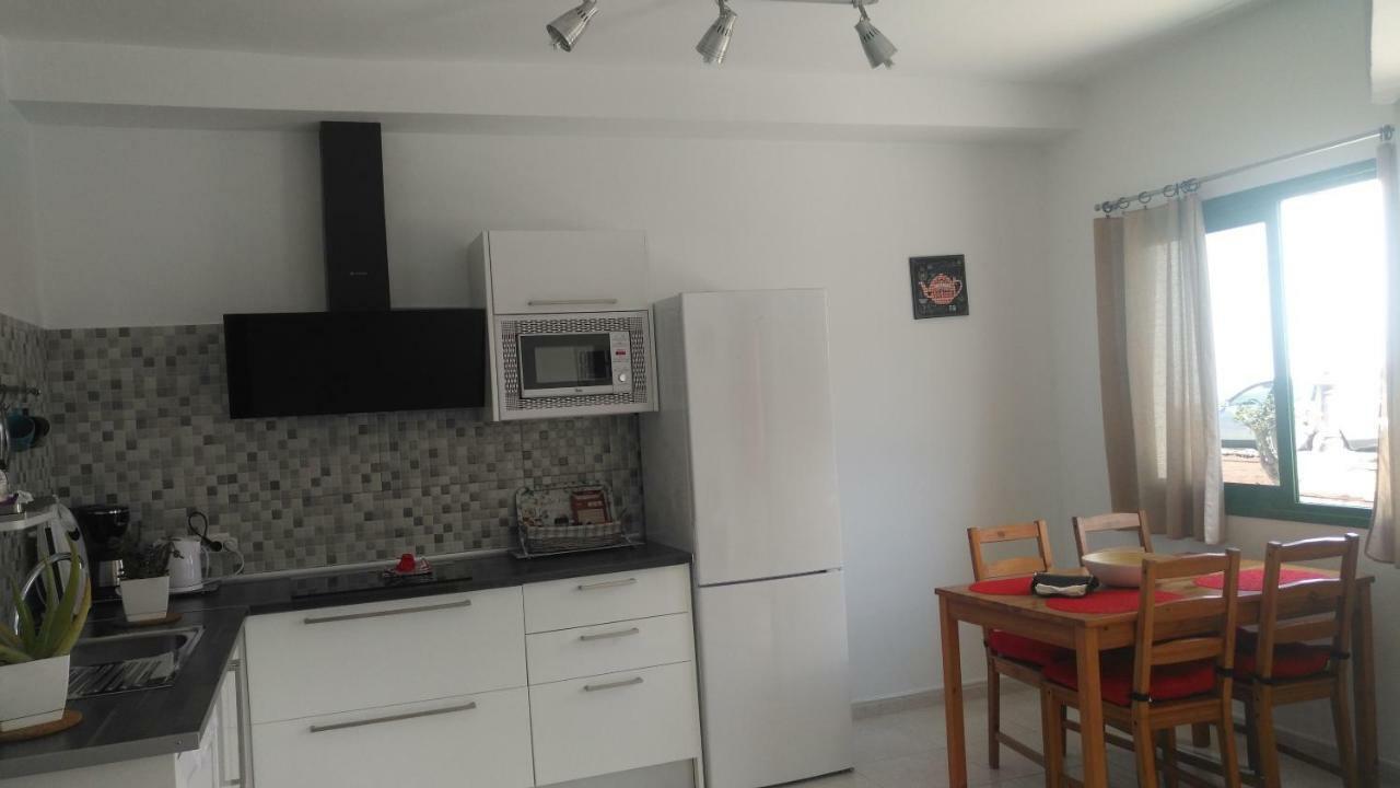 Apartamento Anaca Плая Бланка Екстериор снимка